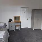 Ambrose Inn 3*