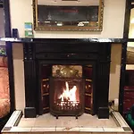 Ambrose Inn