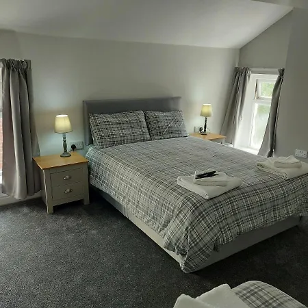 Ambrose Inn 3*