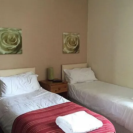 Ambrose Han/Misafirhane Barrow-in-Furness