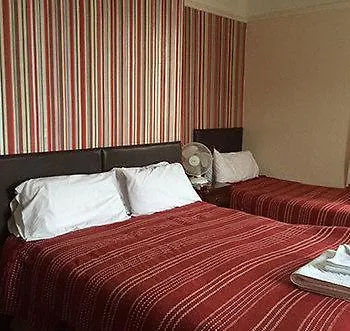 Inn Ambrose