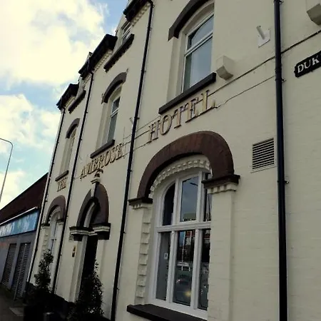 Ambrose Han/Misafirhane