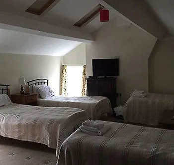 Ambrose Inn